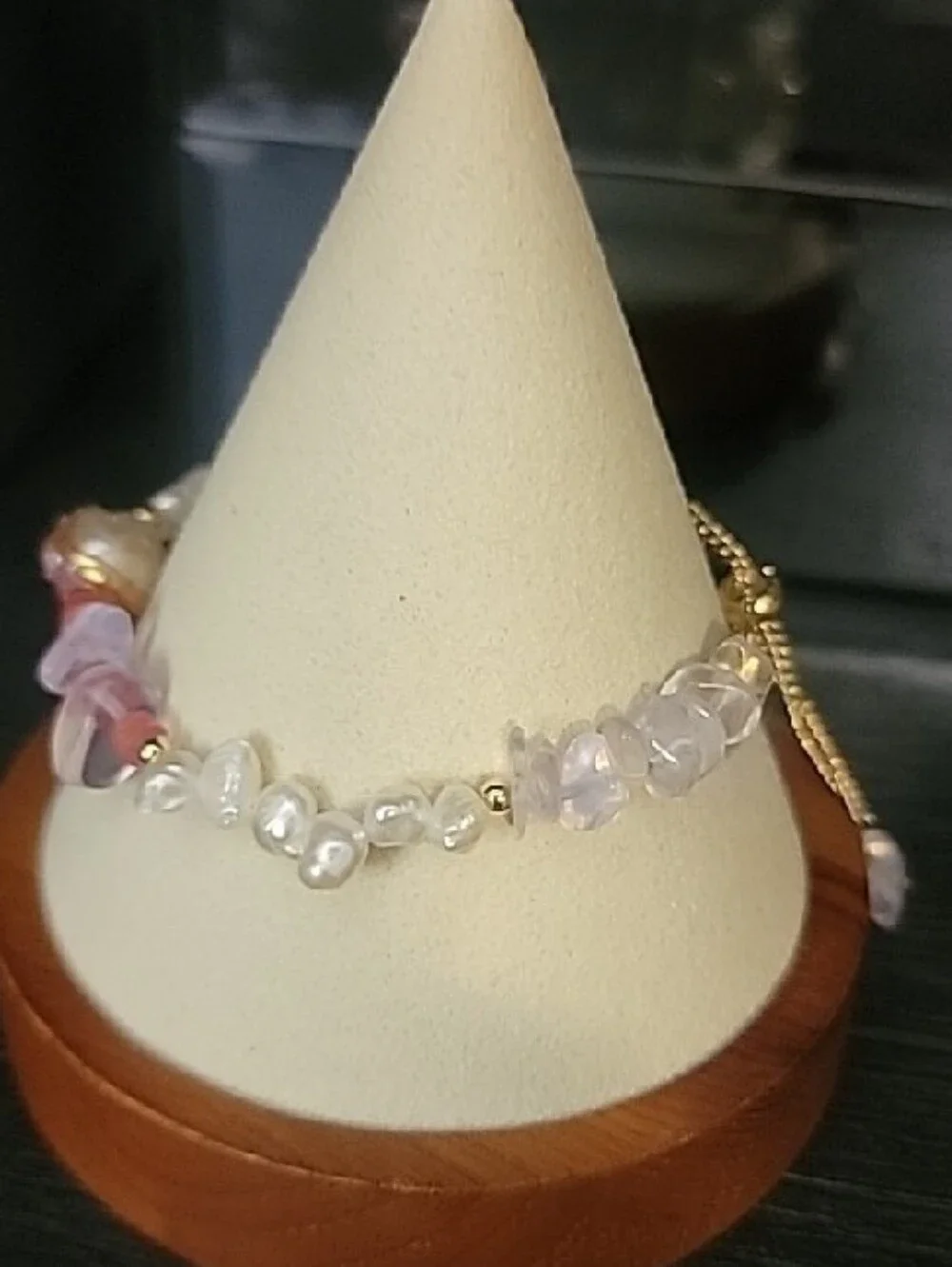 Real Freshwater Pearl & Pink Rose Quartz Crystal Chip Stretch Bracelet